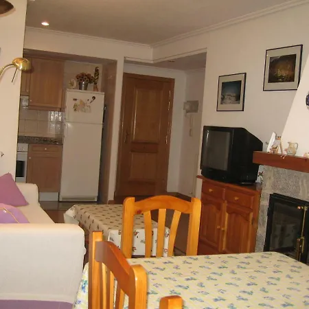 Urb. La Coma De Alba Apartment Benasque